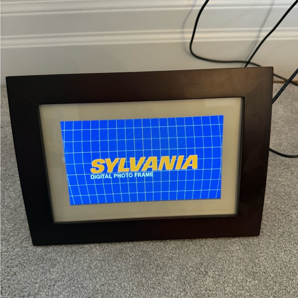 Sylvania Digital Photo Frame